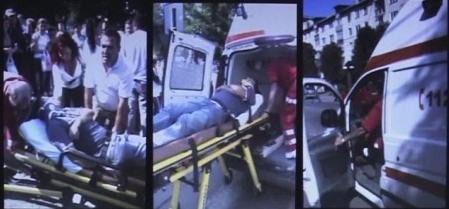 Accident de circulatie intre un scuter si un autoturism pe b-dul Decebal din Baia Mare, un tanar ranit grav, 12 septembrie 2008