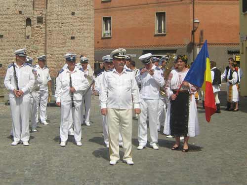 Fanfara baimareana, in Italia