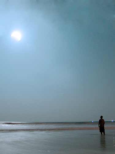Eclipsa la mare (c) sxc.hu