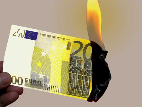 Euro in flacari (c) loasite.com