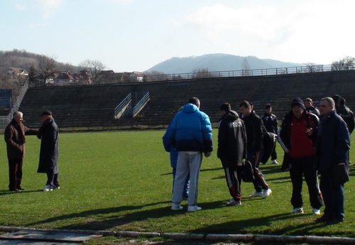 Foto: FCMU si FC Olt, inainte de meci (c) eMaramures.ro