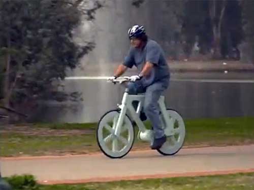 Bicicleta din carton - youtube.com