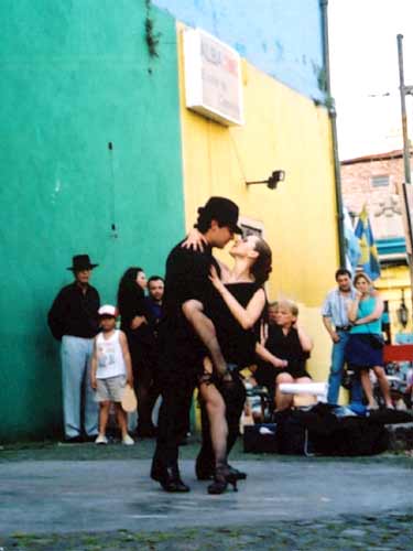 Tango in cartier (c) eMM.ro