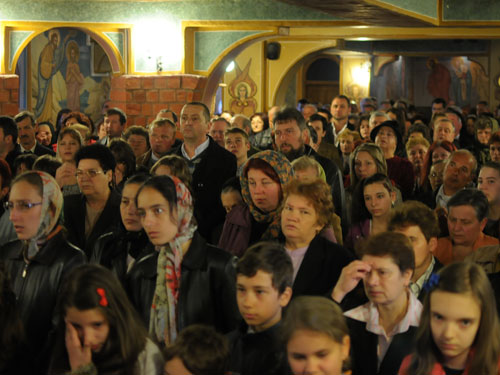 hram biserica buna vestire