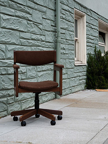 Foto: scaun in strada (c) flickr.com