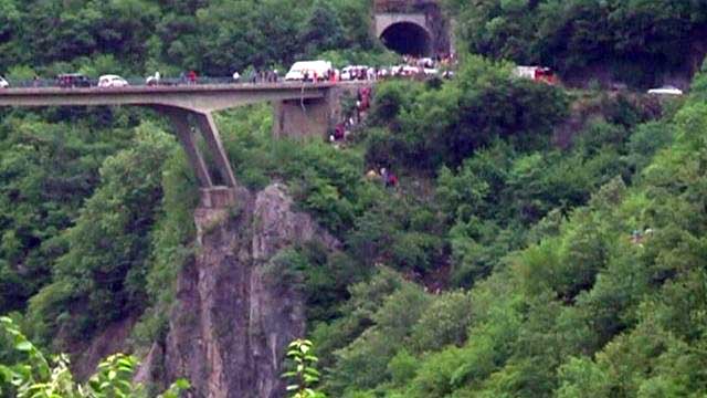 Romani morti intr-un teribil accident produs in Muntenegru (c) BBC