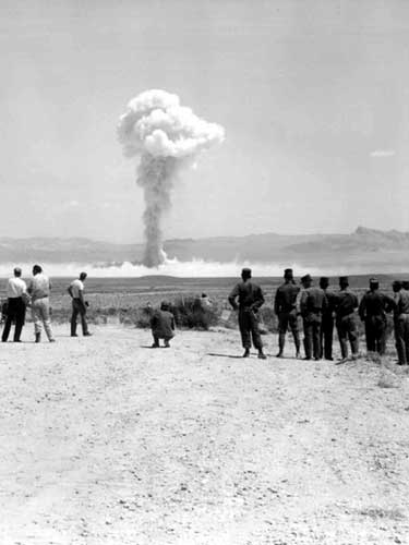 Foto: nuclear test 1962 (c) glasstone.blogspot.com