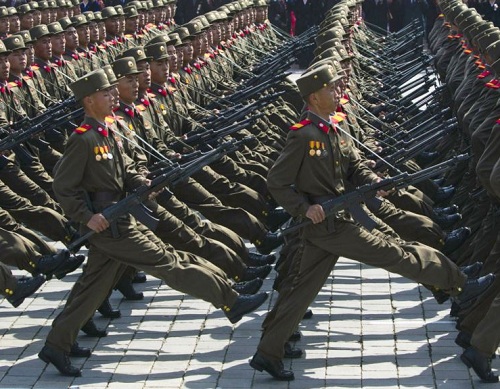 Armanta nord coreeana - voanews.com