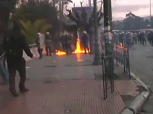 Proteste violente in Atena - youtube.com