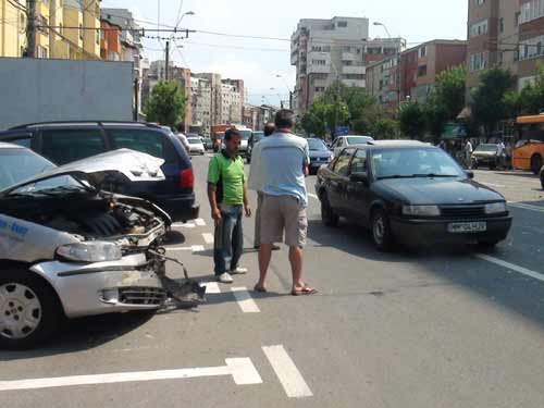 Foto accident bd. Traian Baia Mare (c) eMaramures.ro