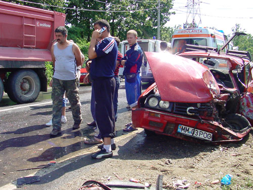 Accident Lapusel Dacia TIR