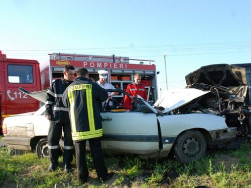 Foto: accident de circulatie - Ciuperceni, Satu Mare (c) szatmar.ro