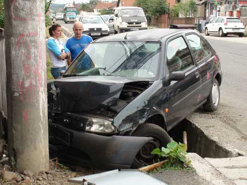 Foto: accident Tautii de Sus (c) eMaramures.ro