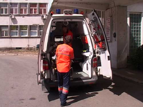 Foto: accident - transport victima Ambulanta Maramures - UPU Baia Mare (c) eMaramures.ro