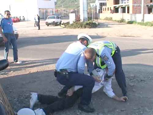 Foto accident Baia Mare - sofer incatusat (c) eMaramures.ro