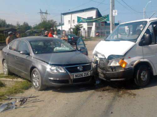 Accident pe Independentei (c) eMM.ro