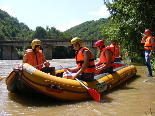 Foto rafting Cheile Lapusului - Pod Buteasa (c) eMaramures.ro