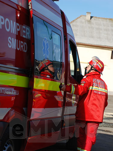 Masina SMURD Maramures (c) eMM.ro