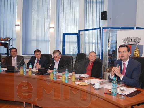 Sedinta cu Romaltyn (c) eMM.ro