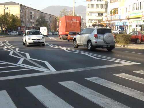 Treceri de pietoni cu marcaj (c) eMM.ro
