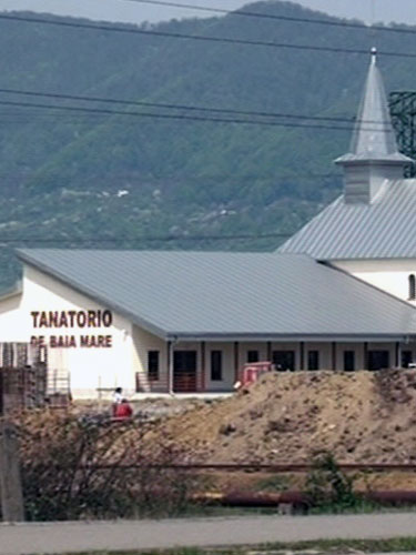 Foto: Cimitir nou Baia Mare - Tanatorio (C) eMaramures.ro