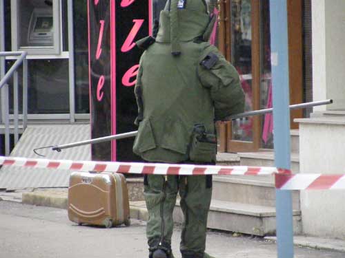 Foto alarma falsa cu bomba Baia Mare