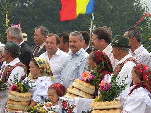 Foto Hora la Prislop