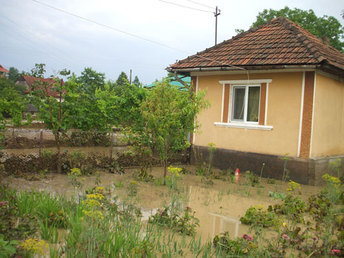 Fotoi Inundatii Buciumi - 3 iulie 2009 (c) emaramures.ro