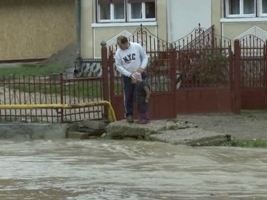 Foto inundatii Valenii Somcutei