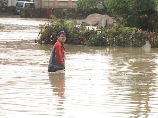 Foto inundatii Valenii Somcutei - 3 iulie 2009 (c) eMaramures.ro