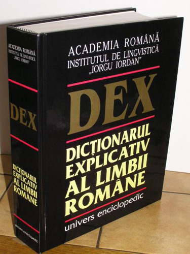 Foto: coperta DEX - dictionar explicativ
