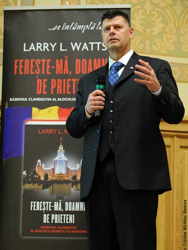 Foto Larry Watts lansare carte (c) Cristina Nichitus Romcea 