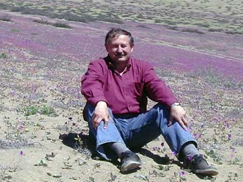 Vida Istvan, in desertul inflorit Atacama (c) eMM.ro