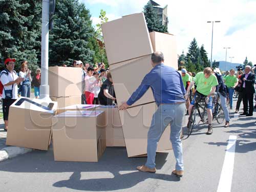 Turul Romaniei, in tandem cu un ciclist nevazator (c) eMM.ro