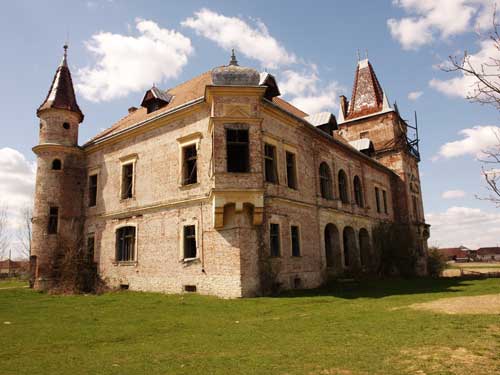 Foto Ruinele Castelului Teleki (c) Petru Goja