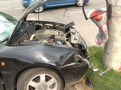 Accident din neatentie (c) eMM.ro