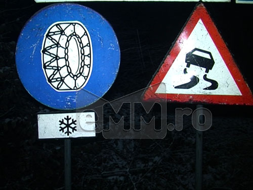 Foto: indicatoare rutiere (c) eMaramures.ro