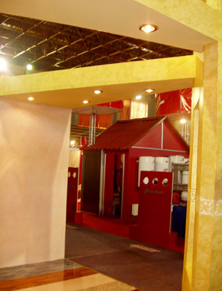 Foto: expozitie - stand (c) eMaramures.ro