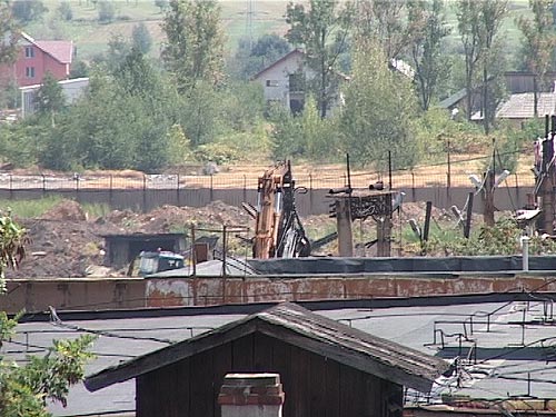 Foto: demolare Cuprom Baia Mare (c) eMaramures.ro