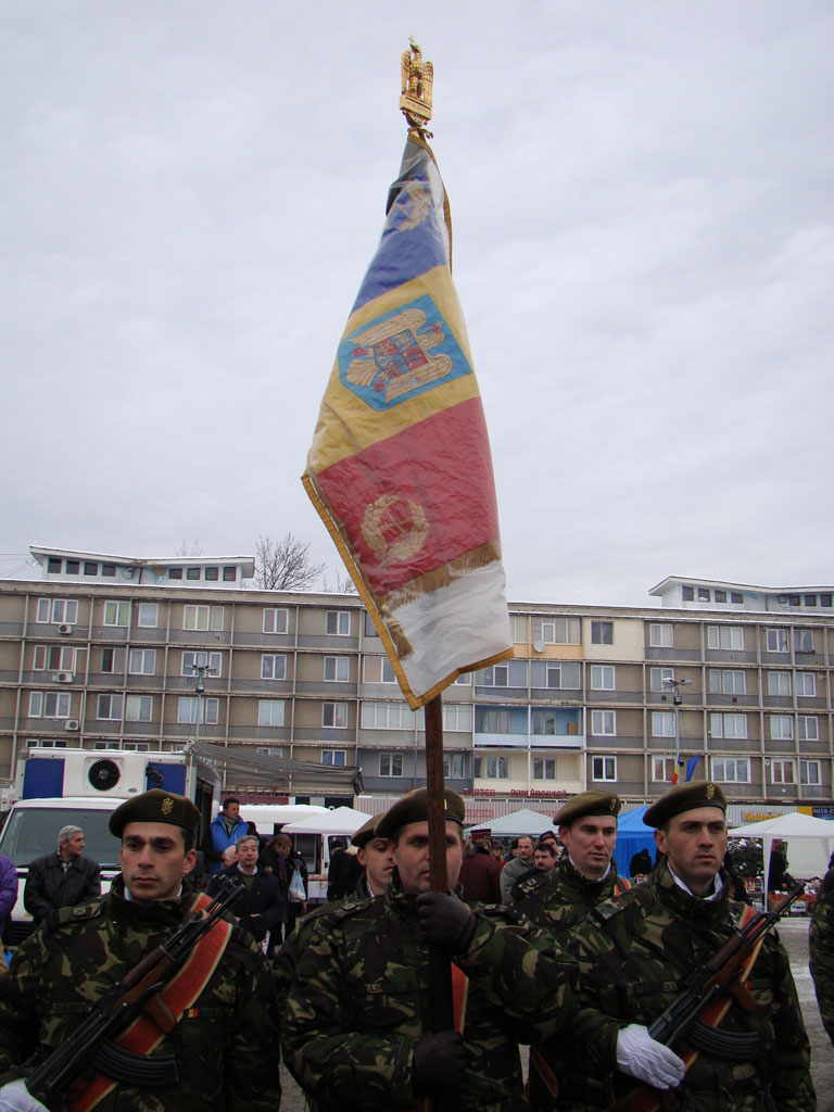 Foto comemorare eroi revolutie, Baia Mare 2009 (c) eMM.ro