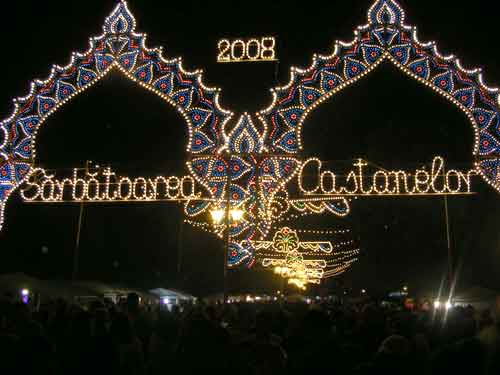 Foto Sarbatoarea Castanelor - editia 2008, iluminat ornamental (c) eMaramures.ro