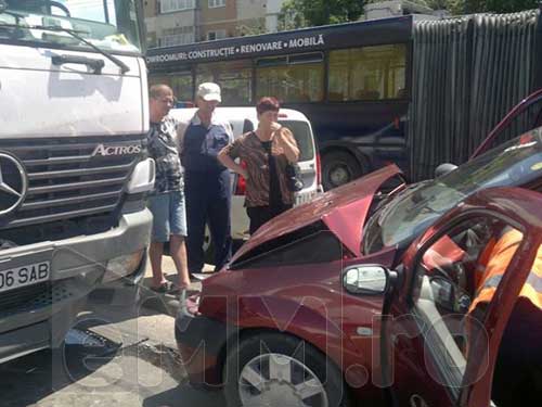 Accident la pasajul CFR din Baia Mare (c) eMM.ro