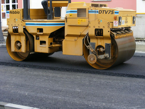 Foto: cilindru compactor asfaltare