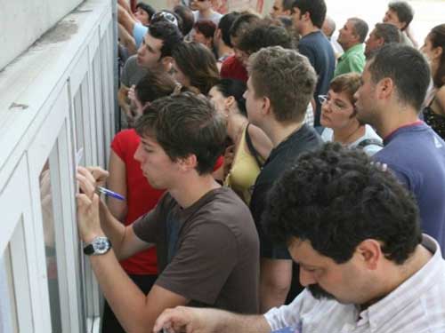 Foto Examen de bacalaureat 2011 (c) roexpo.ro