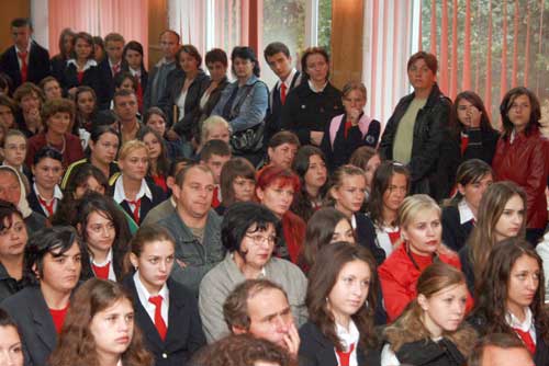 Foto elevi si profesori la Colegiul Mihai Eminescu Baia Mare