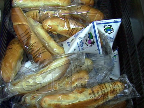 Foto: lapte si corn (c) eMaramures.ro