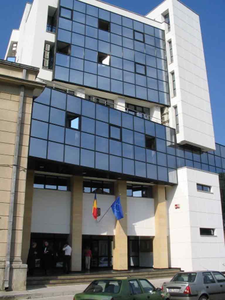 Foto Curtea de Apel Bacau