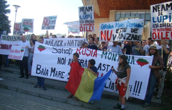protest baia mare rosia montana eMM.ro