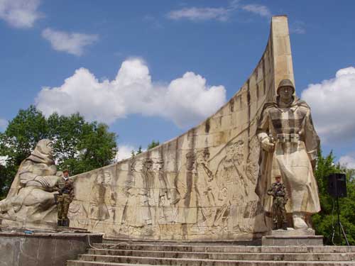 Monumentul Ostasului Roman, Baia Mare