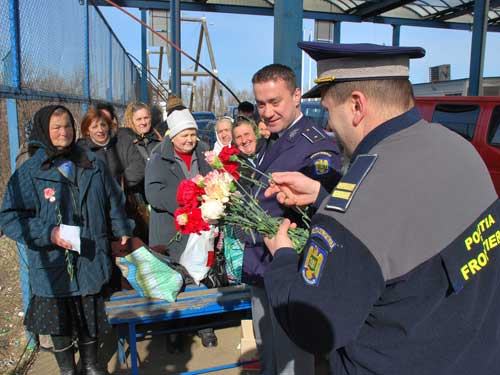 Foto: 8 martie - politisti de frontiera (C) IJPF Maramures